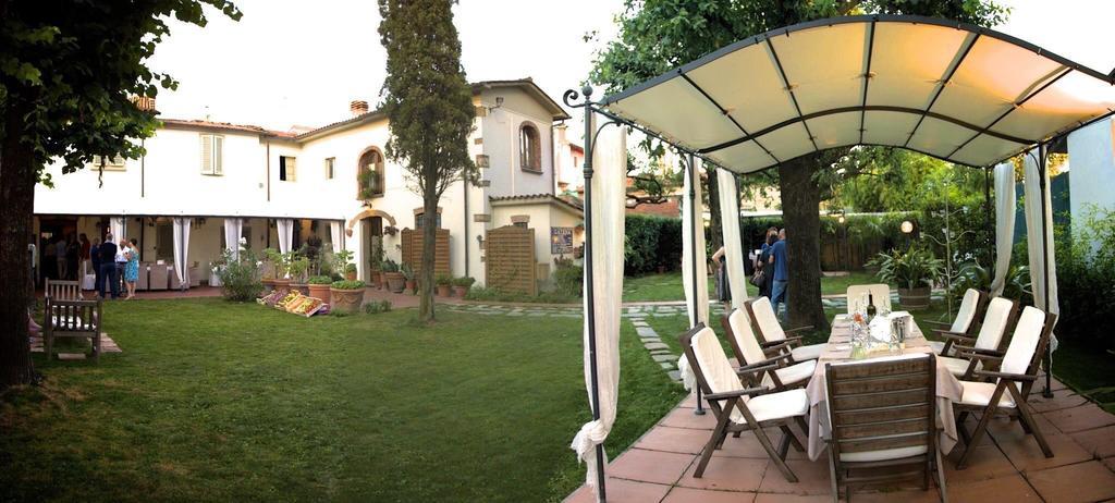 La Bussola Da Gino Hotel Quarrata Exterior photo