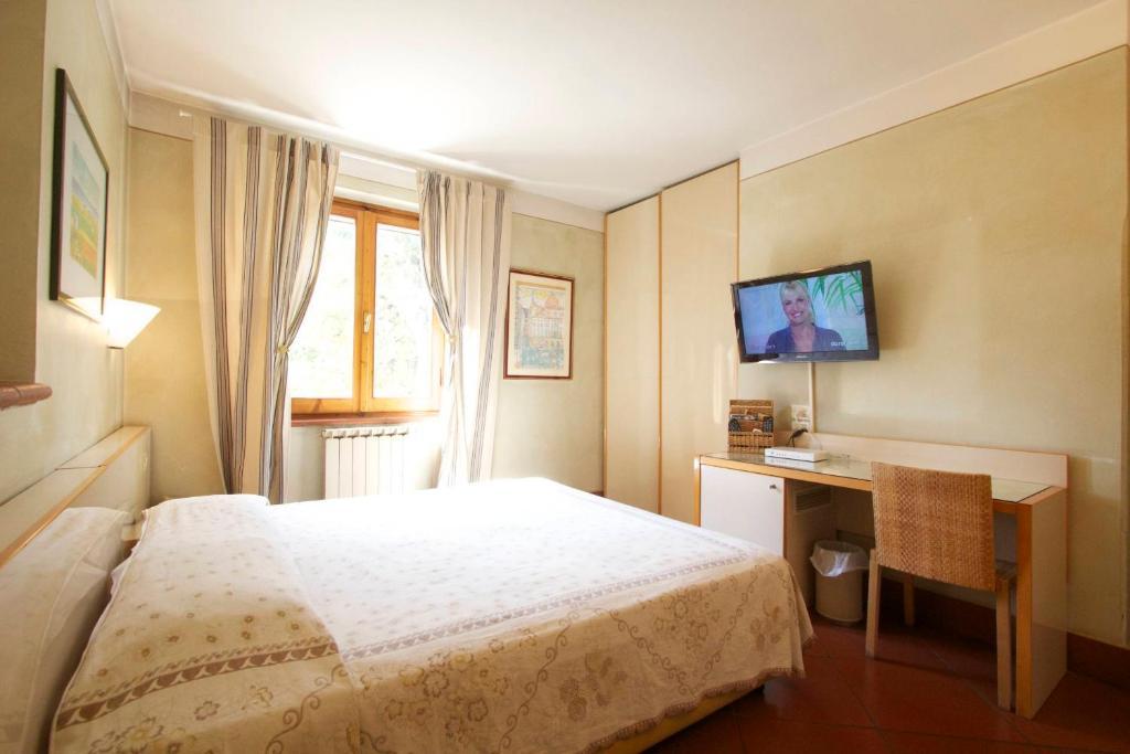 La Bussola Da Gino Hotel Quarrata Room photo